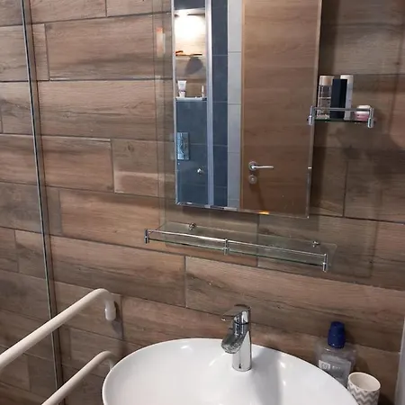 Sveti Konstantin I Helena Premium Studio * Varna