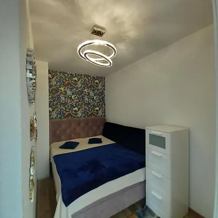 Sveti Konstantin I Helena Premium Studio